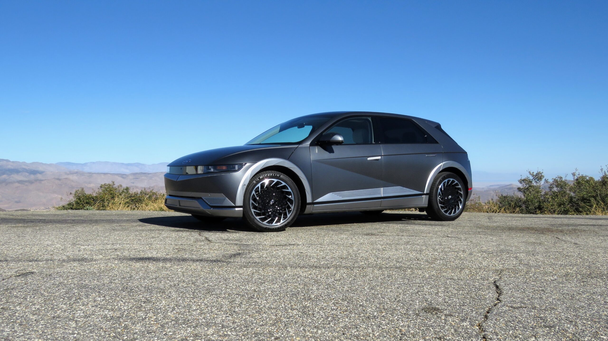 First drive review: 2022 Hyundai Ioniq 5 plugs into new wave, not the mainstreamFirst drive review: 2022 Hyundai Ioniq 5 plugs into new wave, not the mainstream