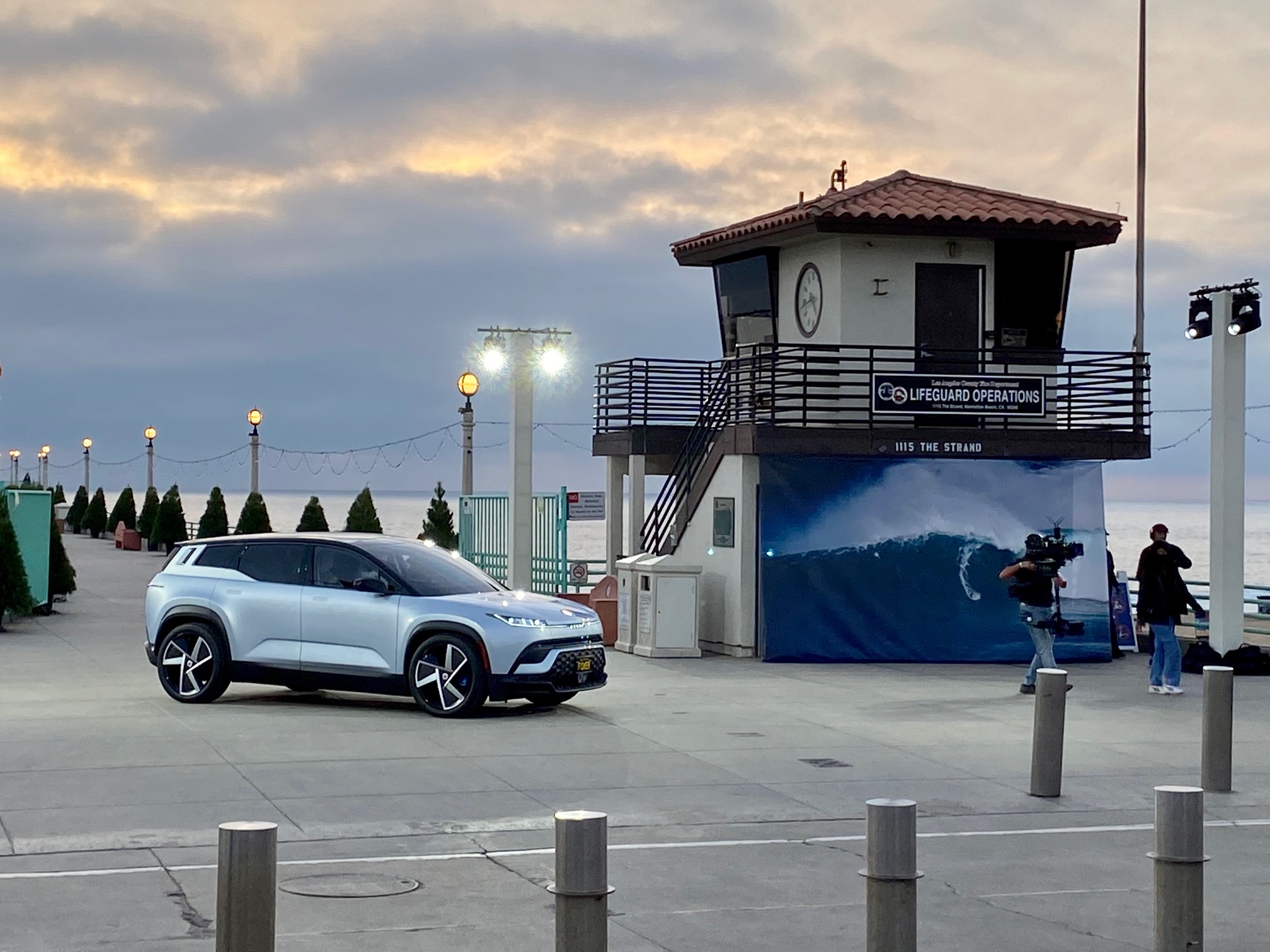 Preview: 2023 Fisker Ocean EV starts at $37,499, goes up to 350 miles, offers solar roofPreview: 2023 Fisker Ocean EV starts at $37,499, goes up to 350 miles, offers solar roof