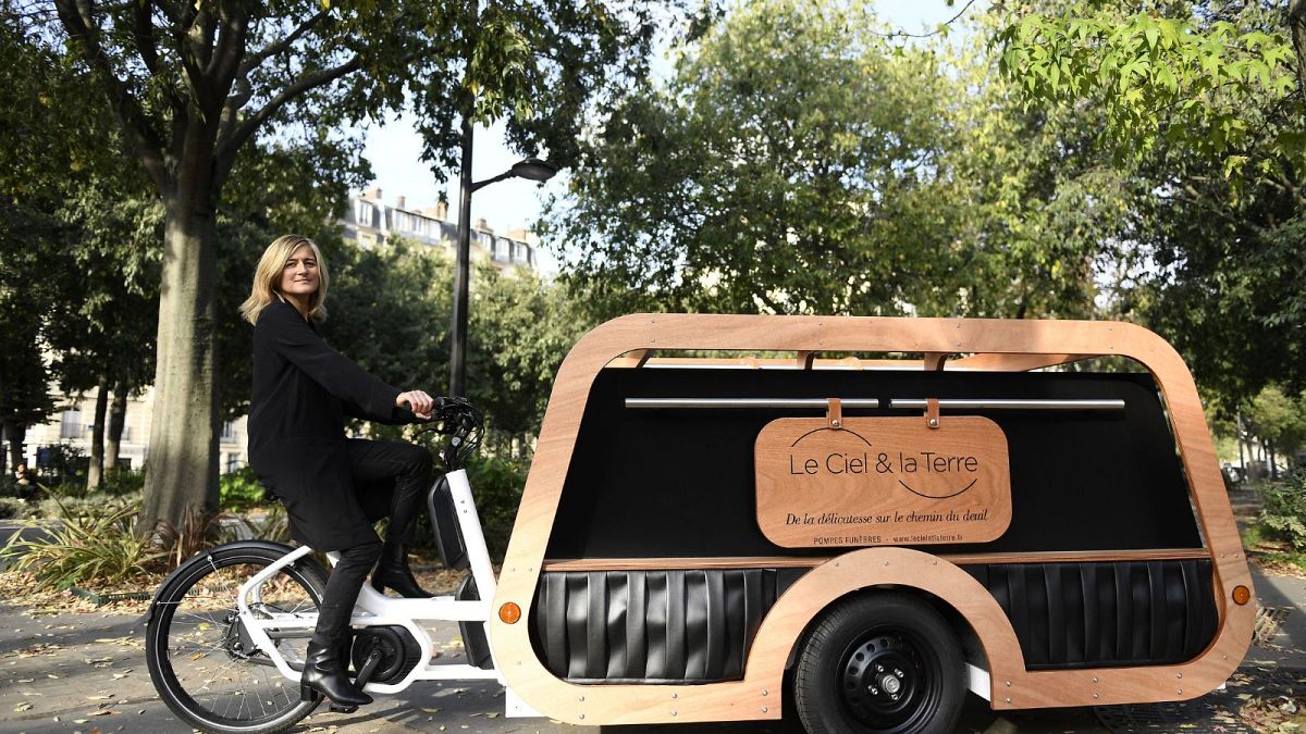 France welcomes its first bicycle-hearse