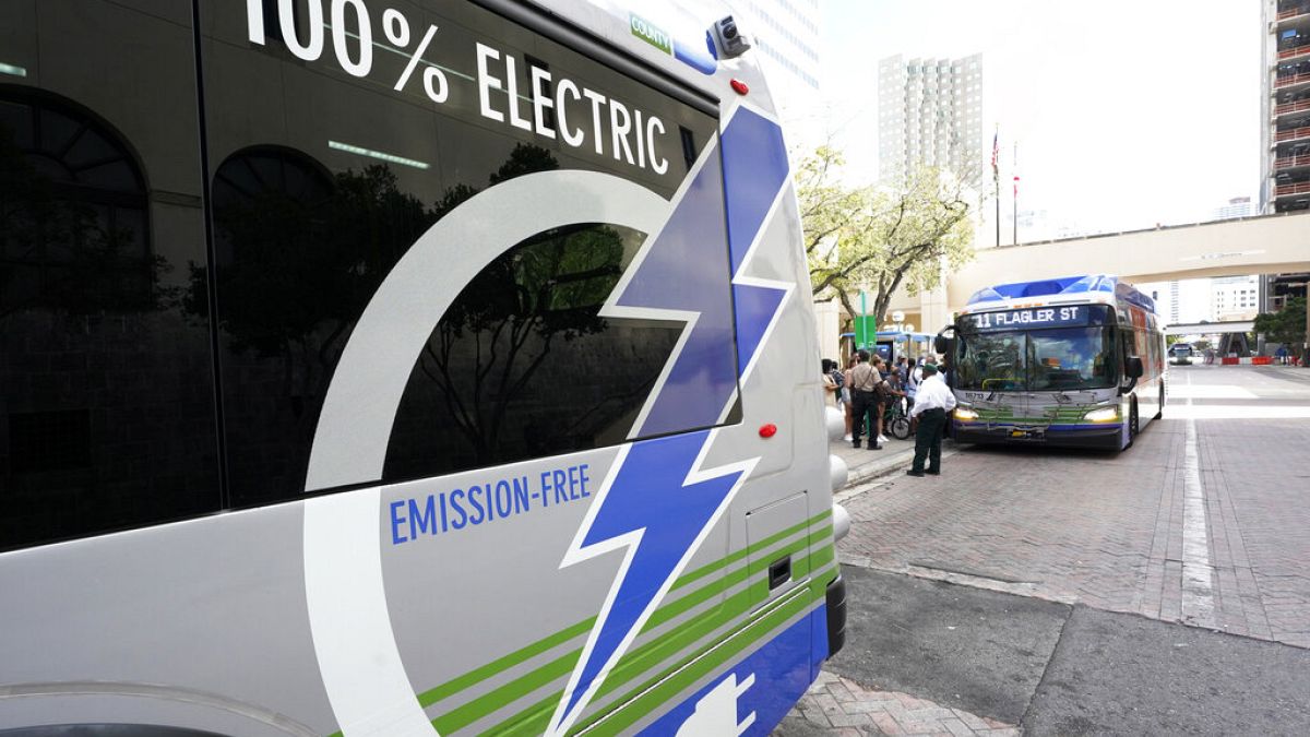 Was Oslo paralysed after all electric buses broke down in the cold?